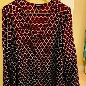 EUC Maroon Patterned Express Top
